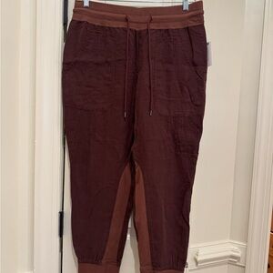 Anthropologie women’s Deep Brown Drawstring Cargo Joggers NWT